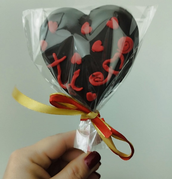dillo-con-amore-cuore-di-cacao-bicibio-bioprofumeria