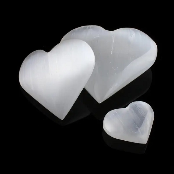 Cuore-di-selenite-bicibio-1-bioprofumeria