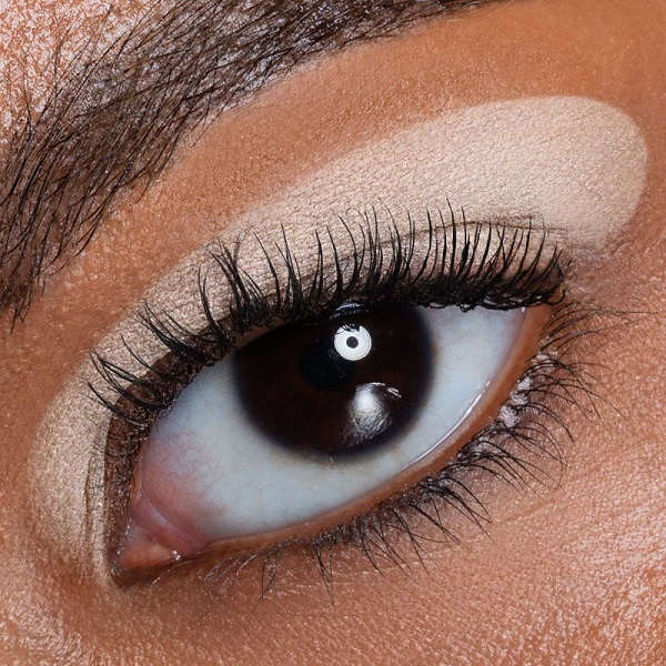 plastic-illuminante-in-cialda-2-neve-cosmetics