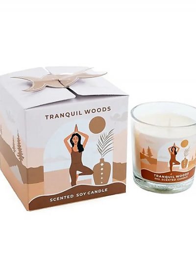 candela-in-cera-di-soia-tranquil-woods-moonshine-yoga