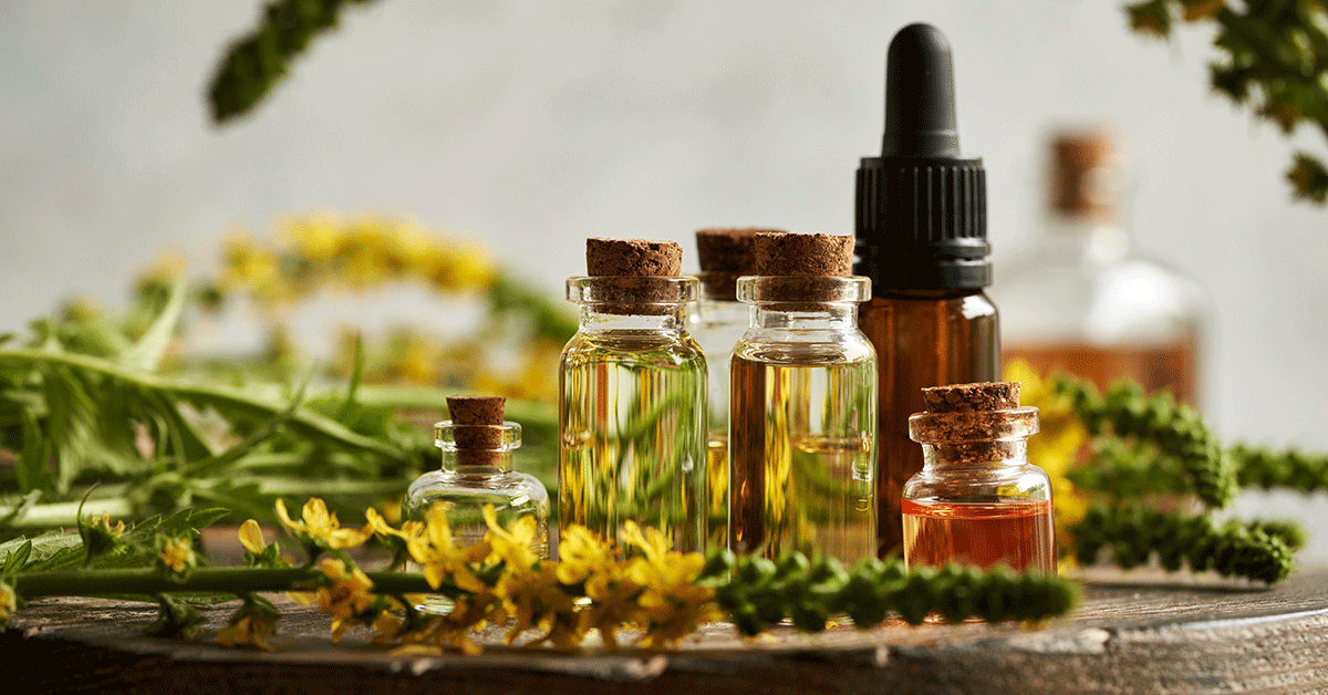 oli-essenziali-utilizzo-e-cosmetici-ecobio