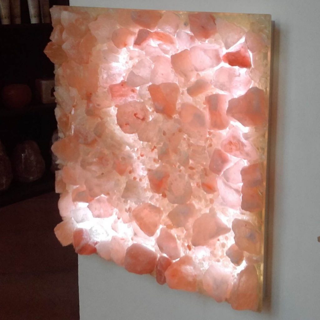 Quando il sale diventa architettura: pareti, piastrelle e design del benessere