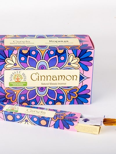 Incenso a bastoncini Cannella Namastè India naturale per meditazione yoga e purificazione ambiente