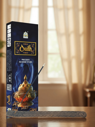 Bastoncini Incenso Arabo Oudh Bakhoor Himalaya Incense accesi