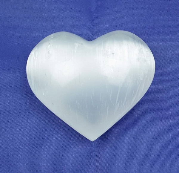 Cuore di Selenite Grande naturale BiciBio Bioprofumeria Palermo