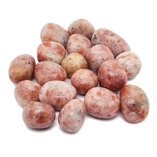 Pietre del Sole burattate naturali per cristalloterapia disponibili in bioprofumeria a Palermo